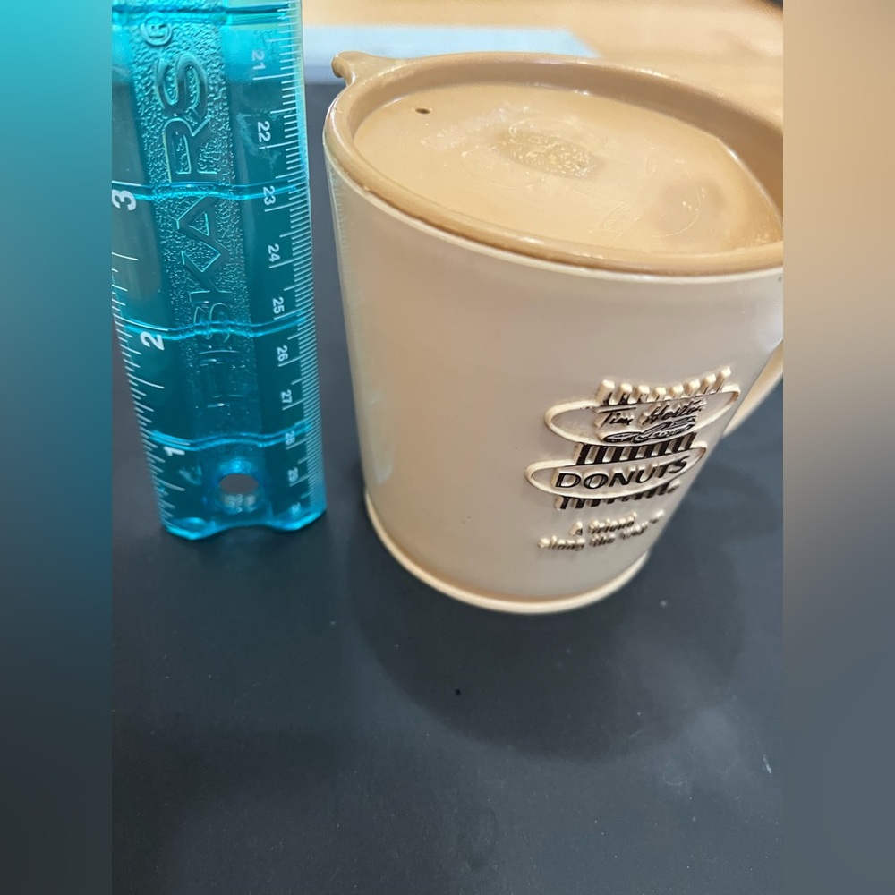 Small Tim Horton Vintage Cream Mug - Picture 9 of 10